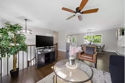 1048 Belle Plaine Avenue, Gurnee, IL 60031 - Photo 18