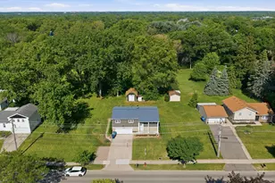 1048 Belle Plaine Ave, Gurnee, IL 60031 - Photo 36