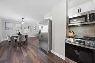 1048 Belle Plaine Ave, Gurnee, IL 60031 - Photo 28