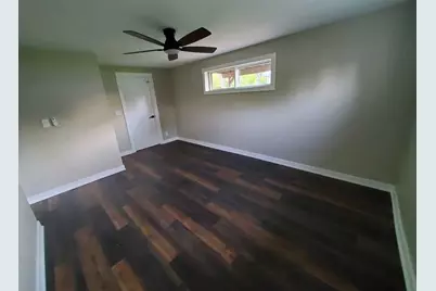 1048 Belle Plaine Avenue, Gurnee, IL 60031 - Photo 26