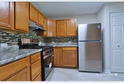 1717 Lyons Court, Waukegan, IL 60085 - Photo 10