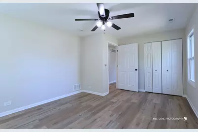 1717 Lyons Court, Waukegan, IL 60085 - Photo 12