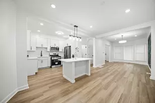 639 N Leamington Ave, Chicago, IL 60644 - Photo 10