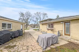 16409 Laura Ln, Oak Forest, IL 60452 - Photo 26