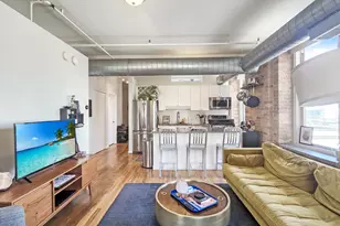 420 S Clinton St, Chicago, IL 60607 - Photo 2