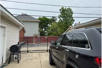 919 Broadway Street, Melrose Park, IL 60160 - Photo 52