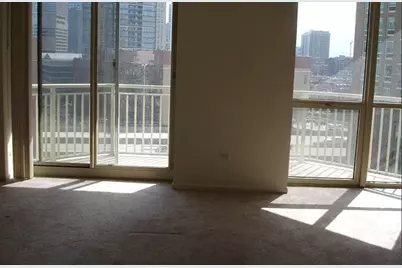 645 N Kingsbury Street #906, Chicago, IL 60654 - Photo 4