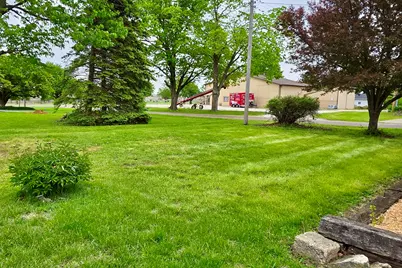 406 E North Street, Danvers, IL 61732 - Photo 4