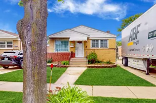 10310 Addison Ave, Franklin Park, IL 60131 - Photo 2