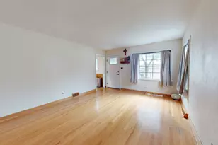 10310 Addison Ave, Franklin Park, IL 60131 - Photo 4