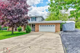 2865 E 2369th Rd, Marseilles, IL 61341 - Photo 2