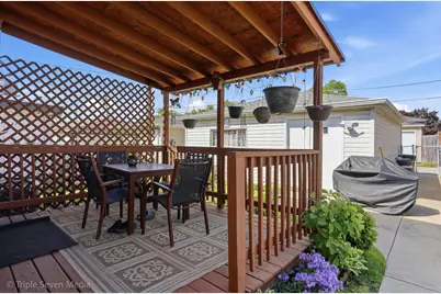 7514 Lockwood Avenue, Burbank, IL 60459 - Photo 8