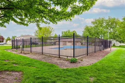 247 Sunset Court #247, Vernon Hills, IL 60061 - Photo 24