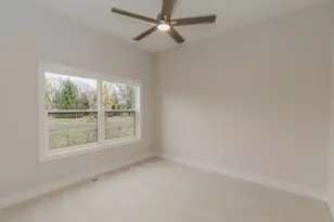 15738 Creekview Dr, Plainfield, IL 60544 - Photo 18