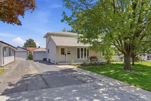 8753 S Kostner Ave, Hometown, IL 60456 - Photo 1