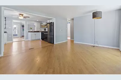 8753 S Kostner Avenue, Hometown, IL 60456 - Photo 2