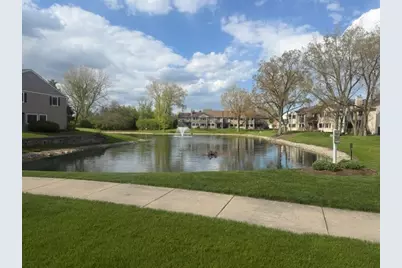 107 Autumn Court #107, Buffalo Grove, IL 60089 - Photo 26