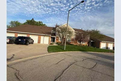 107 Autumn Court #107, Buffalo Grove, IL 60089 - Photo 1