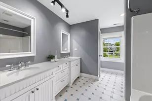 245 W Winthrop Ave, Elmhurst, IL 60126 - Photo 32