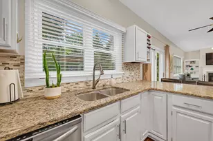 1147 Silo Hill Dr, Grayslake, IL 60030 - Photo 10