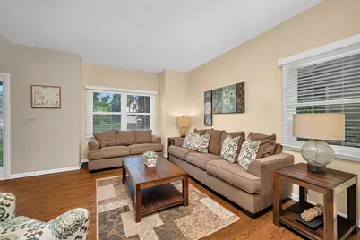 1147 Silo Hill Drive, Grayslake, IL 60030 - Photo 6