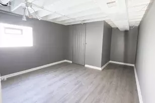 [Address not provided], Maywood, IL 60153 - Photo 8