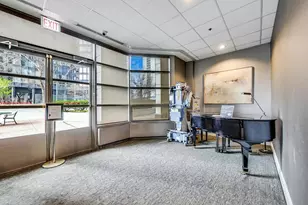 195 N Harbor Dr, Chicago, IL 60601 - Photo 34