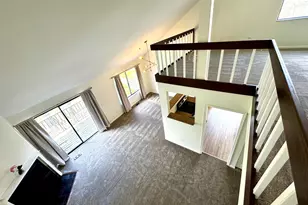 412 Deer Trail Hill, Lake Barrington, IL 60010 - Photo 4