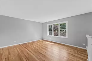 4913 Redbird Ln, Crystal Lake, IL 60012 - Photo 6
