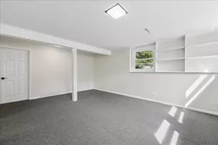 4913 Redbird Ln, Crystal Lake, IL 60012 - Photo 20