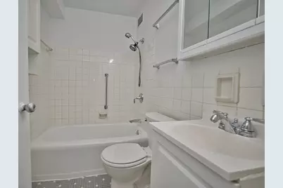 3950 N Lake Shore Drive N #1423D, Chicago, IL 60613 - Photo 26