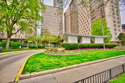 3950 N Lake Shore Drive N #1423D, Chicago, IL 60613 - Photo 1