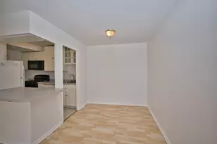 3950 N Lake Shore Dr, Chicago, IL 60613 - Photo 18