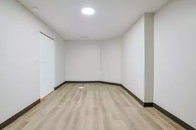 5955 S Whipple Street, Chicago, IL 60629 - Photo 4
