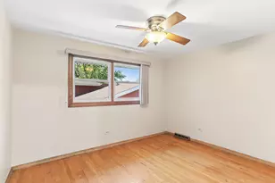 17121 Ingleside Ave, South Holland, IL 60473 - Photo 12