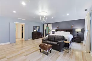 39 Mockingbird Ln, Oak Brook, IL 60523 - Photo 28