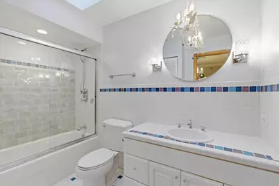 39 Mockingbird Lane, Oak Brook, IL 60523 - Photo 38