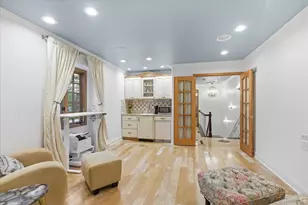 39 Mockingbird Ln, Oak Brook, IL 60523 - Photo 26