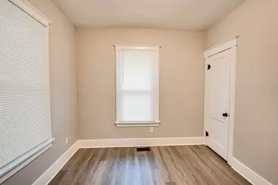 746 Jackson Street, Aurora, IL 60505 - Photo 6