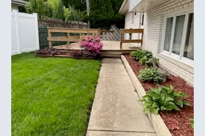 9117 S Tripp Avenue S, Oak Lawn, IL 60453 - Photo 36