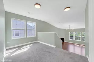 1331 Acorn Dr, Crest Hill, IL 60403 - Photo 12