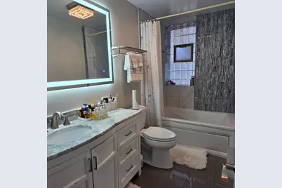 2339 E 72nd Street #1, Chicago, IL 60649 - Photo 16