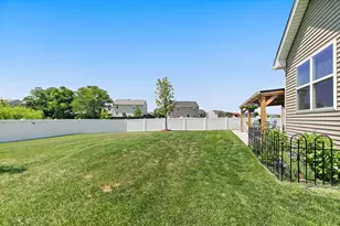 3334 Jonathan Dr, Yorkville, IL 60560 - Photo 24
