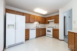 14017 S Cambridge Circle, Plainfield, IL 60544 - Photo 4