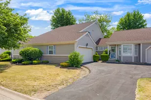 773 Village Cir, Marengo, IL 60152 - Photo 2