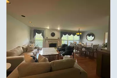 803 Marseilles Circle, Buffalo Grove, IL 60089 - Photo 2