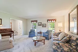 1839 Victoria Rd, Mundelein, IL 60060 - Photo 6