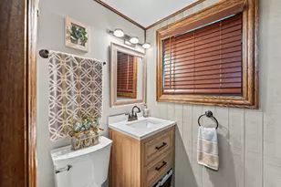 1214 Milton Ln, Schaumburg, IL 60193 - Photo 22