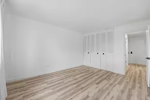 1500 Robin Cir, Hoffman Estates, IL 60169 - Photo 12