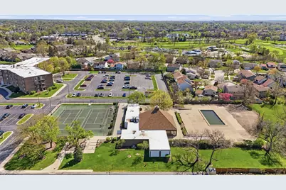 1500 Robin Circle #205, Hoffman Estates, IL 60169 - Photo 18